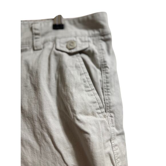 Dockers Mid Rise Curvy Khaki Tan Chino Shorts - Size 14 - Picture 4 of 6